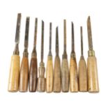 Ten graduated mortice chisels G