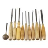 Ten carving tools G