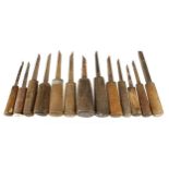 13 mortice chisels G+