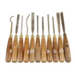 A set of 11 carving tools by MARPLES with mahogany handles G