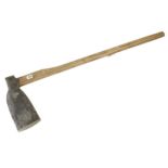 A little used 14" 7lbs felling axe by GILPIN with 5" edge G+