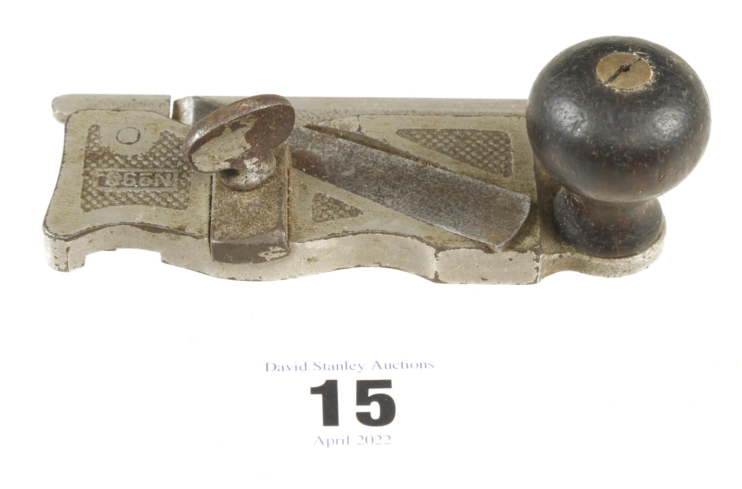 A STANLEY No 98 rebate plane G - Image 2 of 3