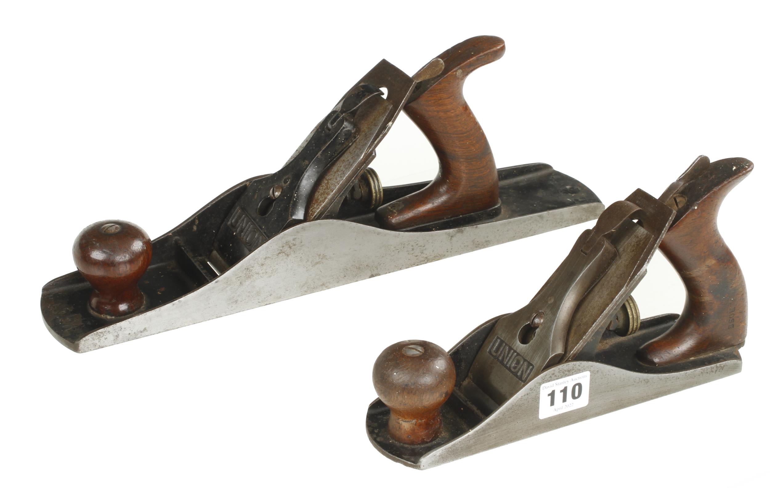 Two UNION bench planes Nos 4 and 5 1/2 G