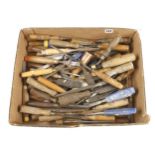 70 old chisels for restoration G-