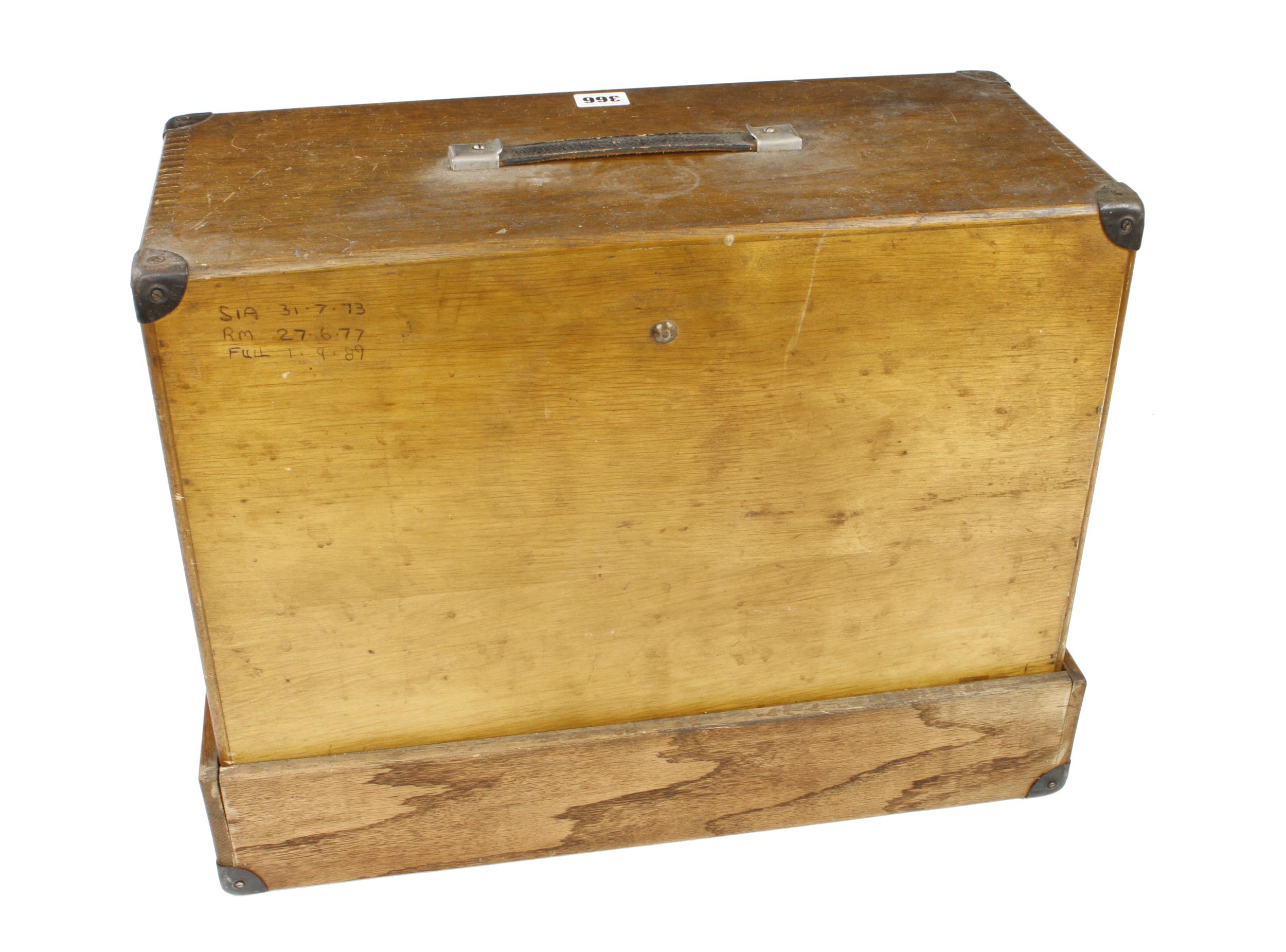 An engineer's lockable 8 drawer tool chest by MOORE & WRIGHT on craftsman made base G+ - Image 4 of 4