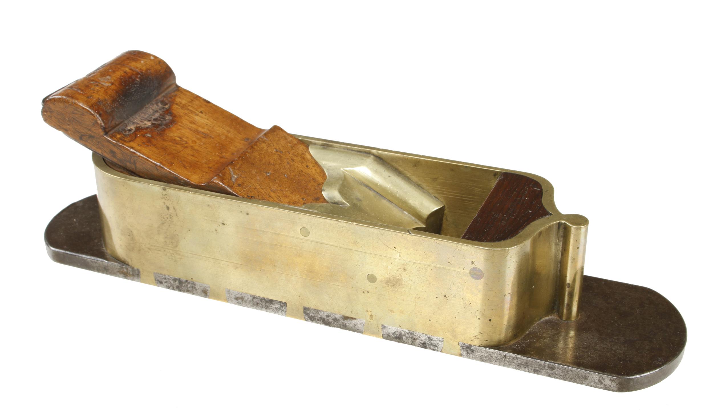 A rare, fine quality brass mitre plane 12" x 2 3/4" d/t steel sole and rosewood infill and wedge, - Image 3 of 7