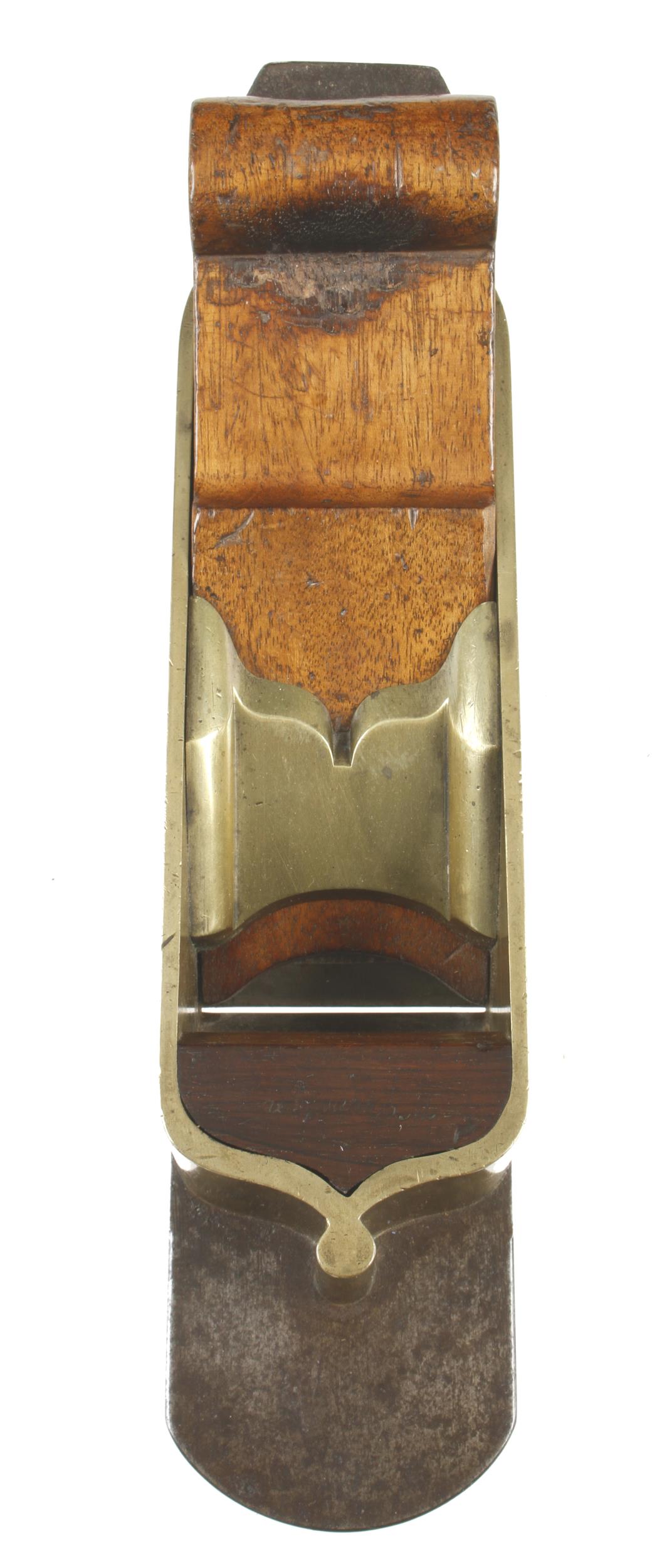 A rare, fine quality brass mitre plane 12" x 2 3/4" d/t steel sole and rosewood infill and wedge, - Image 4 of 7