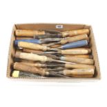 50 old chisels and gouges G