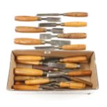 16 chisels with boxwood handles G+