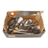 A box of tools G