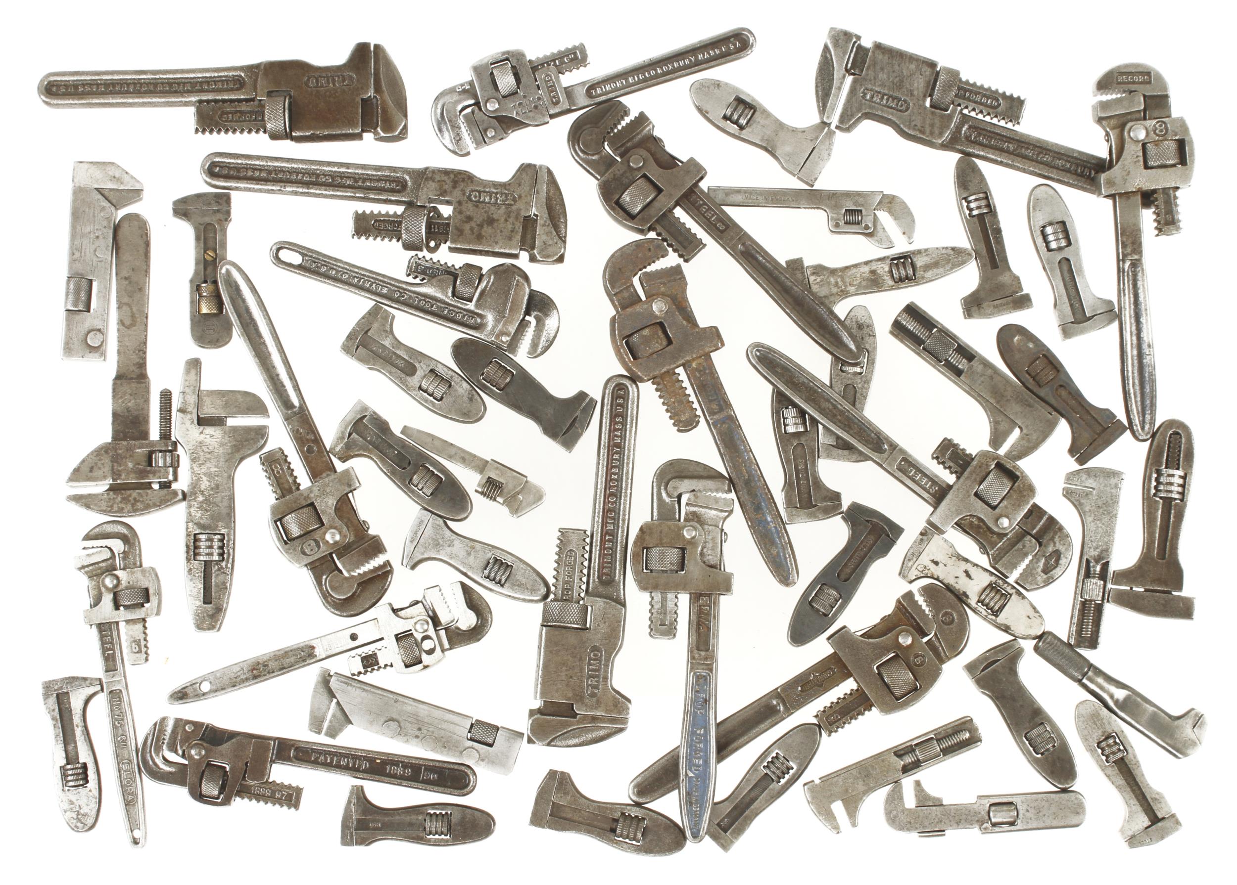 40 small adjustable wrenches etc G+