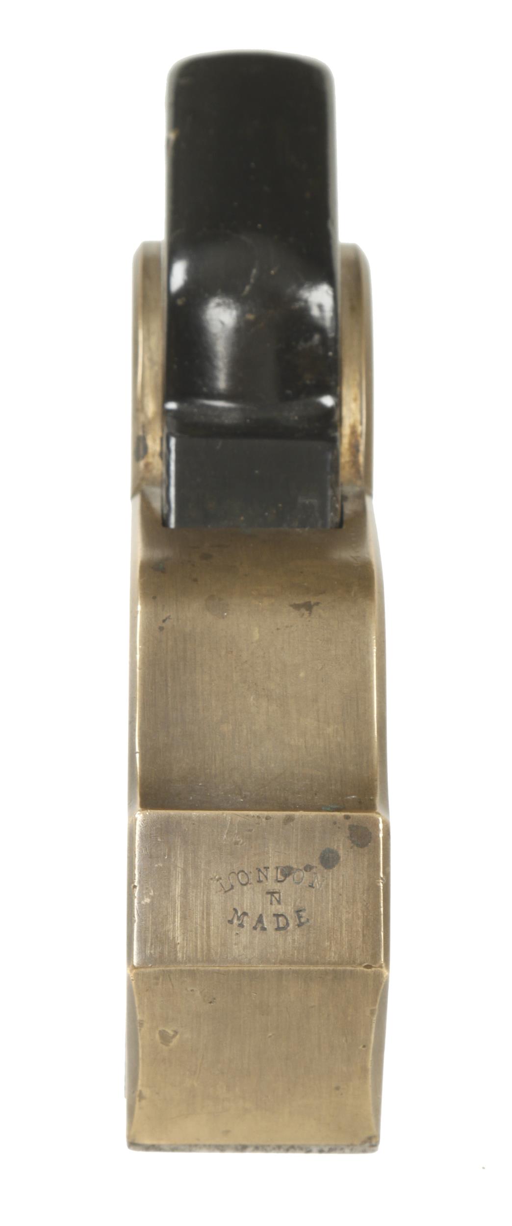 A fine, rare and very little used 1 1/8" steel soled gunmetal NORRIS No 27 bullnose plane stamped on - Image 5 of 5