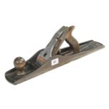 An English Stanley No 6 fore plane with corrugated sole, crack to handle G