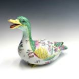 A Chinese famille rose porcelain model of a duck, 20th century, height 20.5cm, depth 24.5cm, width