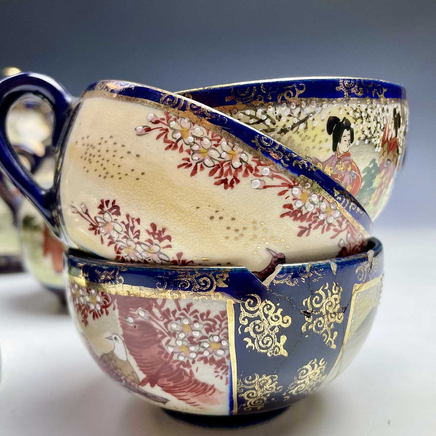 A Japanese satsuma tea service, early 20th century, comprising a teapot, hot water jug, sugar - Image 13 of 18