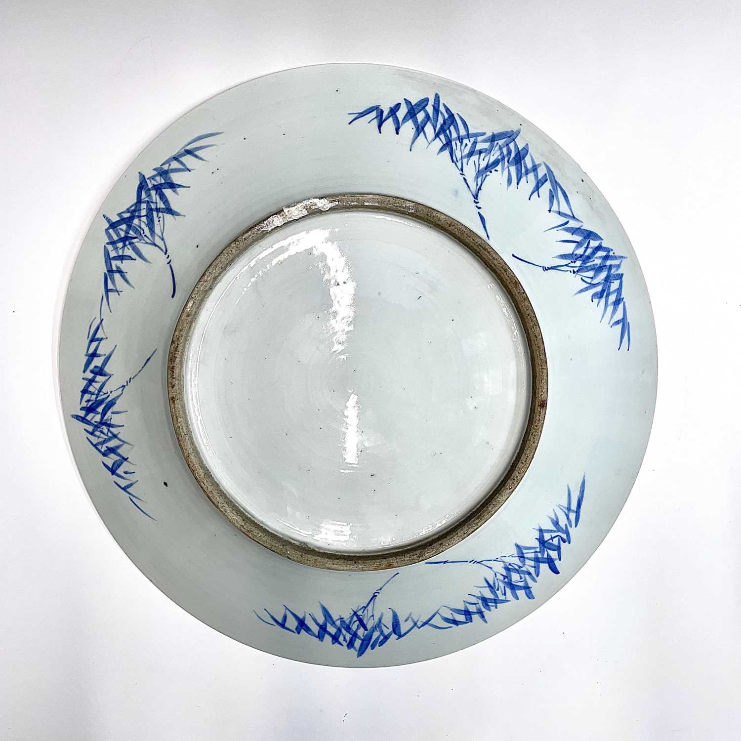 A Chinese blue and white porcelain charger, 19th century, with birds perched on a blossoming tree - Image 2 of 17