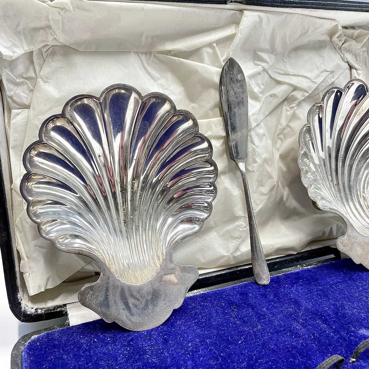 A George V cased pair of scallop shell butter dishes by Elkington & Co, together with one butter - Image 9 of 9