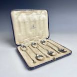 A George V cased set of six silver nail head teaspoons by Mappin & Webb, Sheffield 1927, weight 2toz