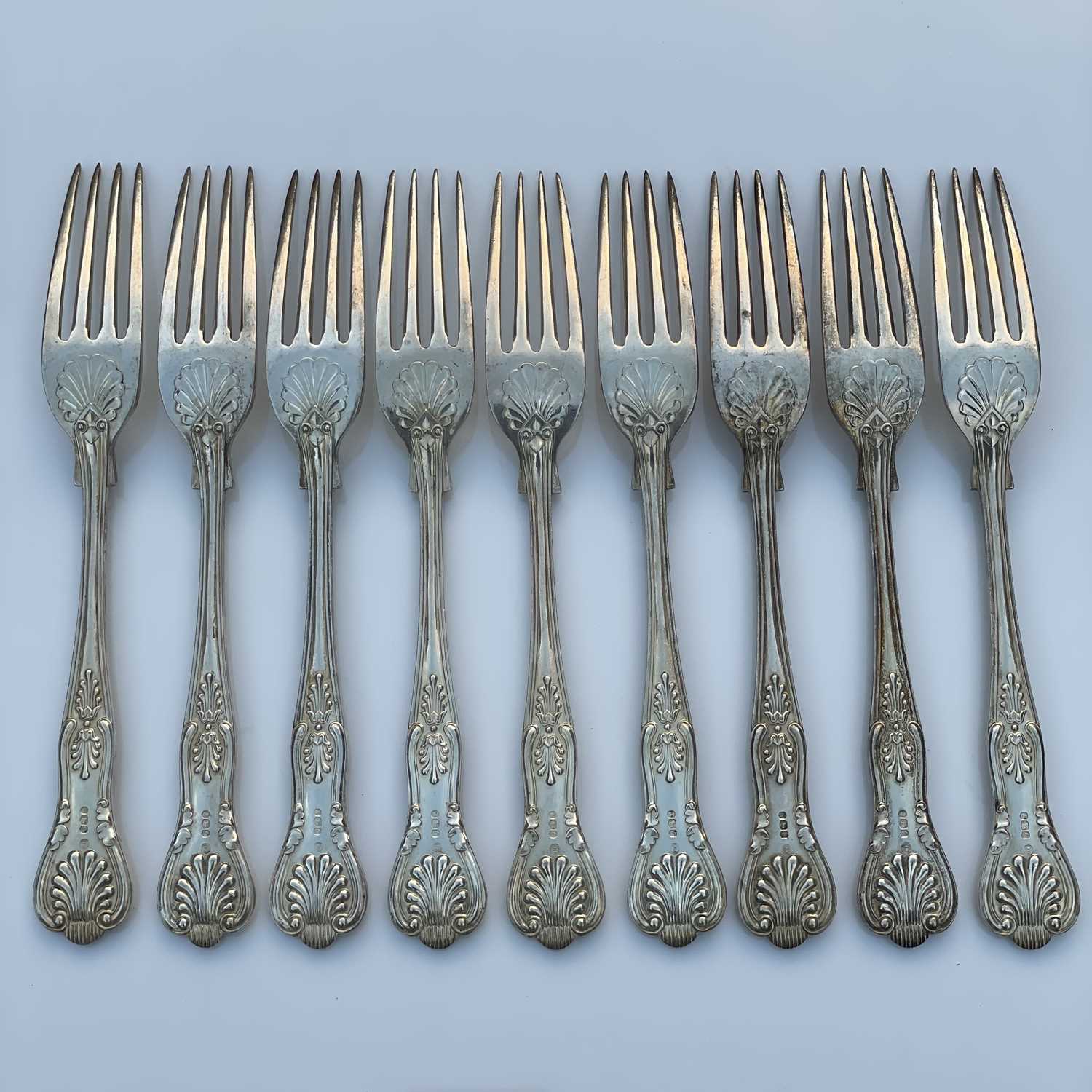 A modern silver set of nine Kings Pattern dessert forks by Francis Howard Ltd, Sheffield 1970, - Image 4 of 9