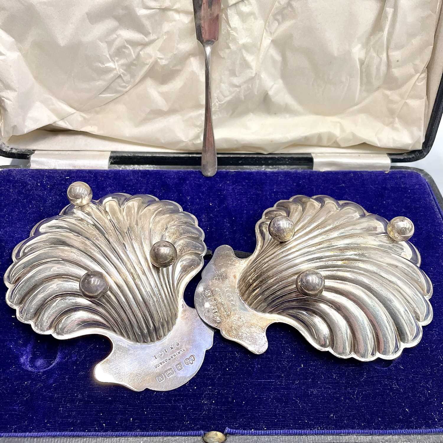 A George V cased pair of scallop shell butter dishes by Elkington & Co, together with one butter - Image 6 of 9