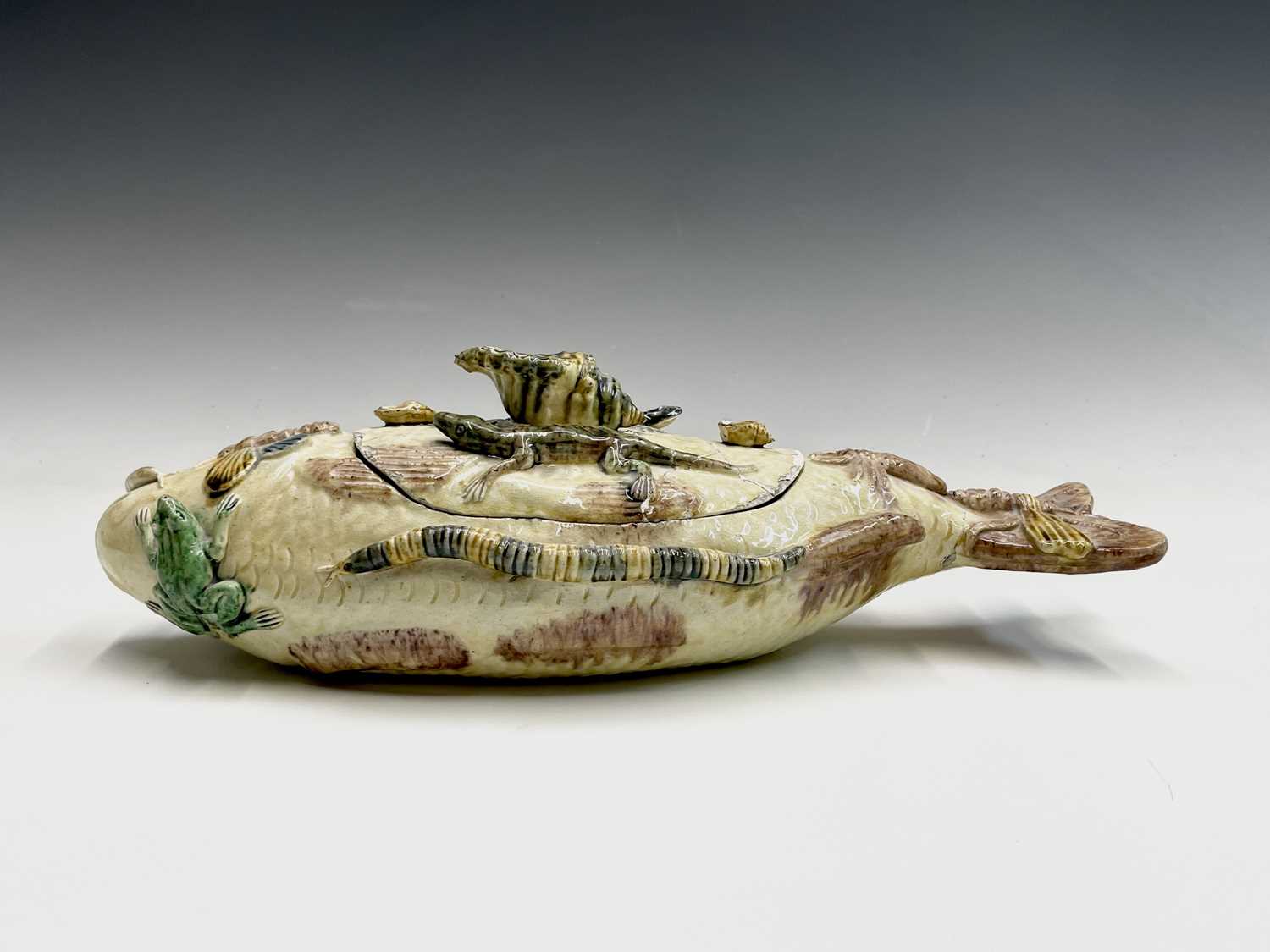 A Portuguese Pallisy style fish shaped tureen and cover, circa 1900, with applied shells, lizards, - Image 2 of 12