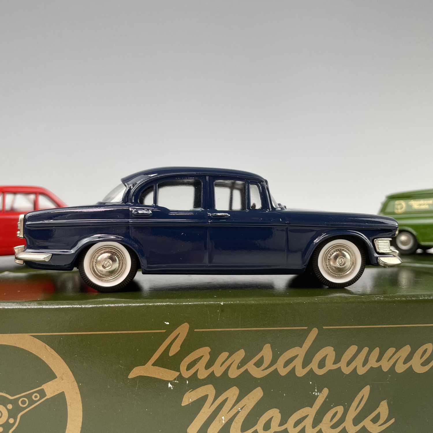 Lansdowne Models 1:43 Scale. 1961 Humber Super Sniper (LDM 16) plus 1962 Morris Mini Van MK 1 - Image 3 of 12