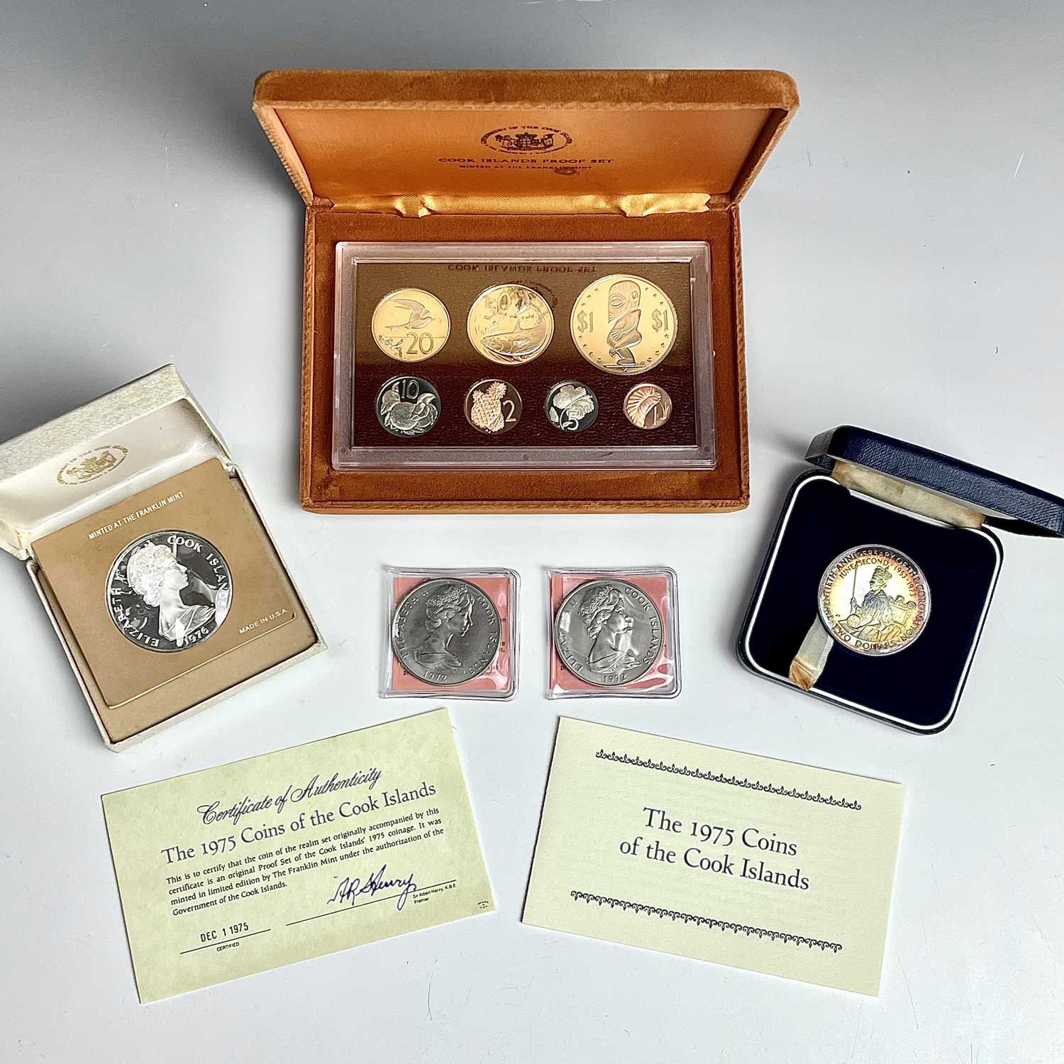 Cook Islands Proof Coinage. Lot comprises 1975 boxed proof set from 1 cent to $1, 1977 boxed $5 - Image 3 of 9