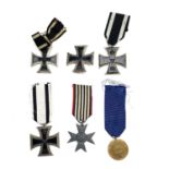 Germany - Prussia WWI Medals - 6 Medals. Iron Cross 2nd Class Combattants Ribbon, Order of the