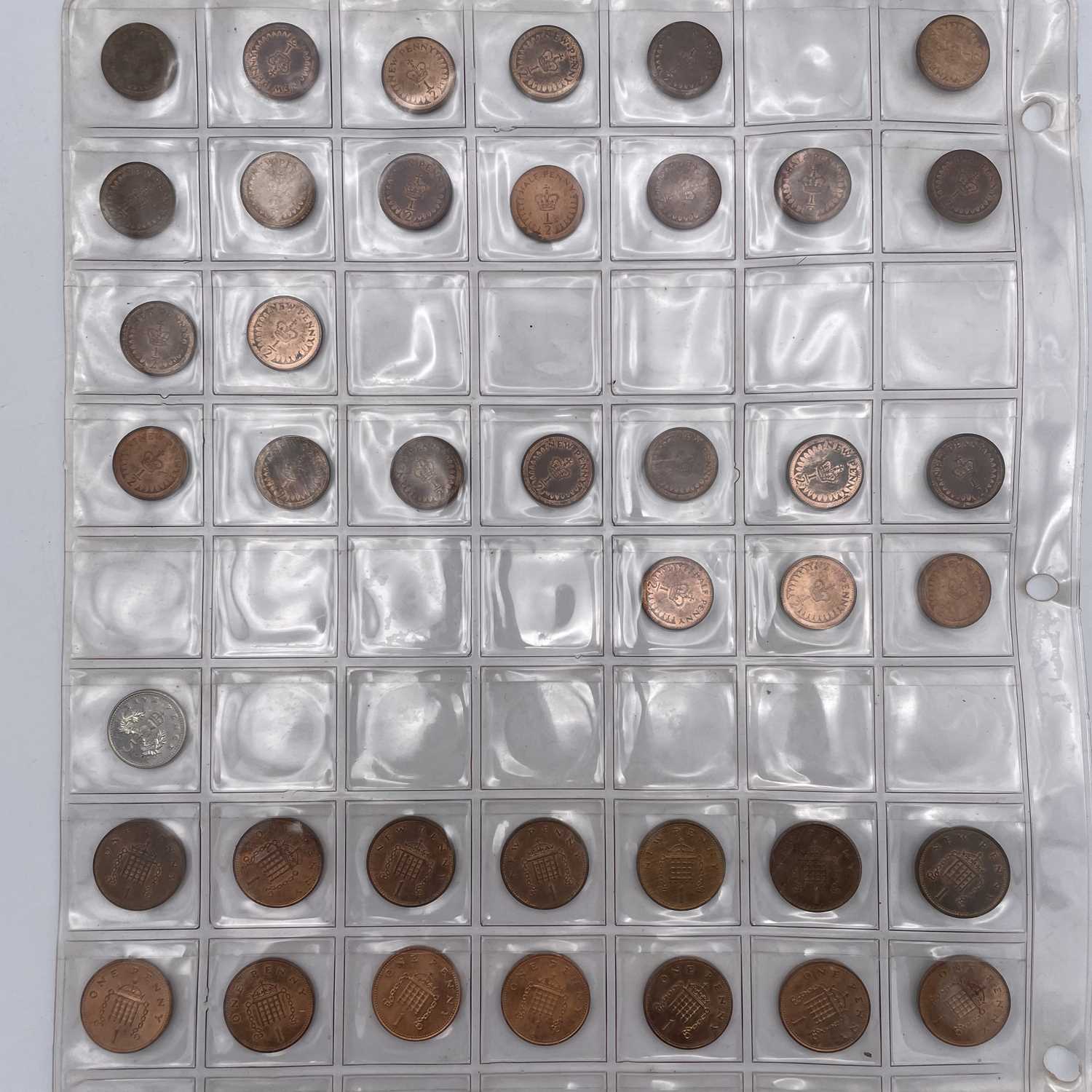 Great Britain Decimal Coinage. A plastic tray containing in excess of £65 of higher grade/ - Image 14 of 17
