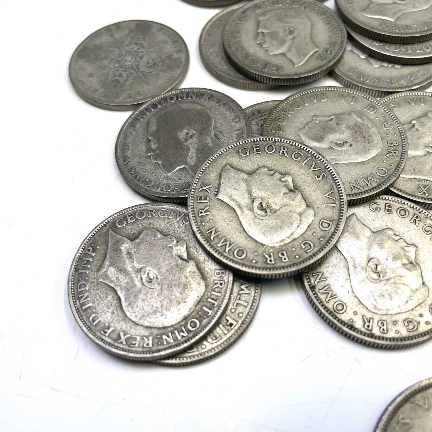 G.B. Pre 1947 Silver Coins. Comprising a bag containing £5 of pre 1947 G.B silver coinage. - Image 8 of 10