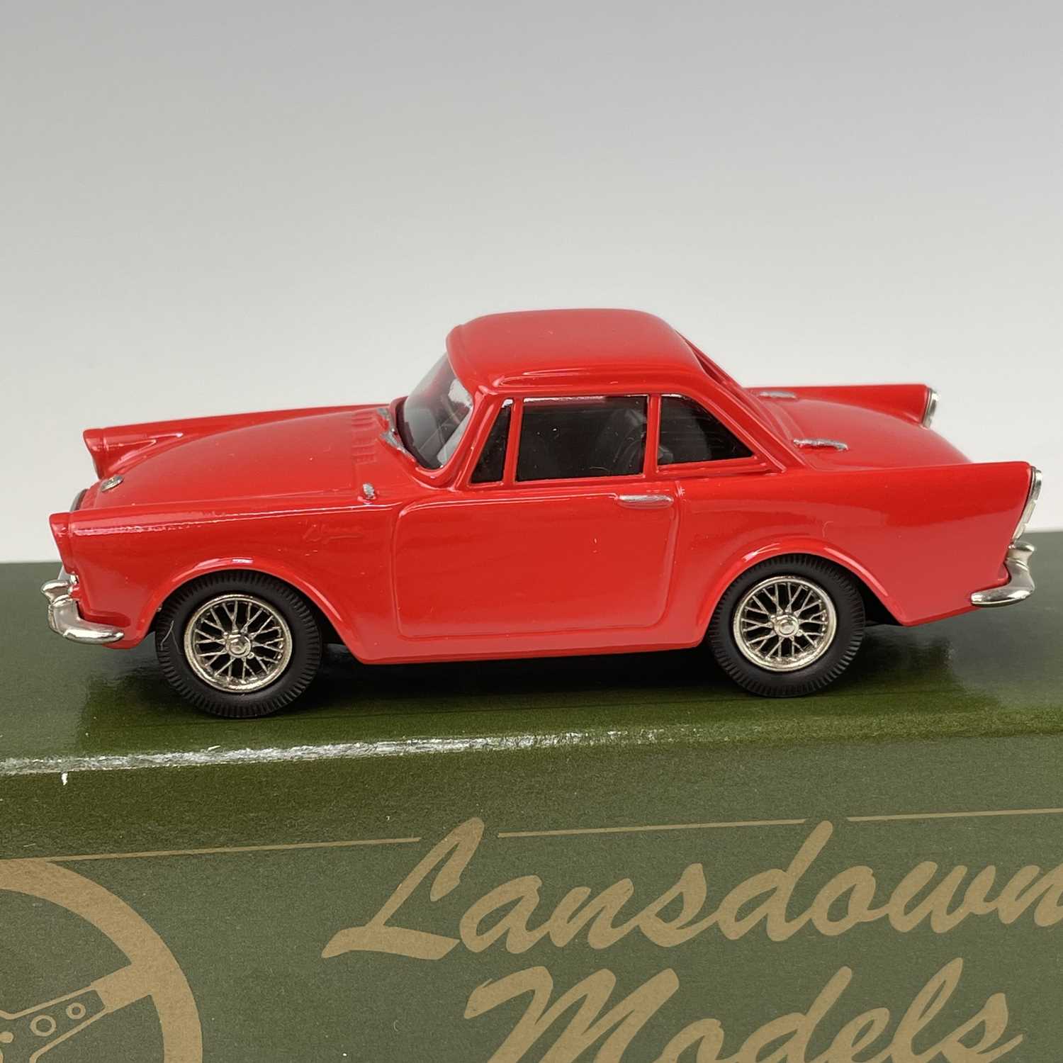 Lansdowne Models 1:43 Scale. 1961 Humber Super Sniper (LDM 16) plus 1962 Morris Mini Van MK 1 - Image 6 of 12