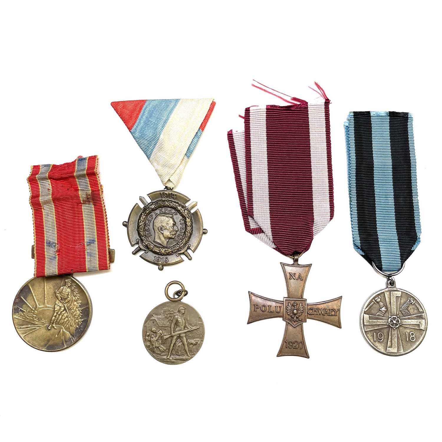 WWI Medals. Serbia and Montenegro War Commemorative Medal, Poland Cross of Valour, Latvia Medal - Image 2 of 2