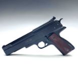 A Weihrauch HW45 .22 air pistol, serial number 393197, length 28cm. Purchasers please note: any