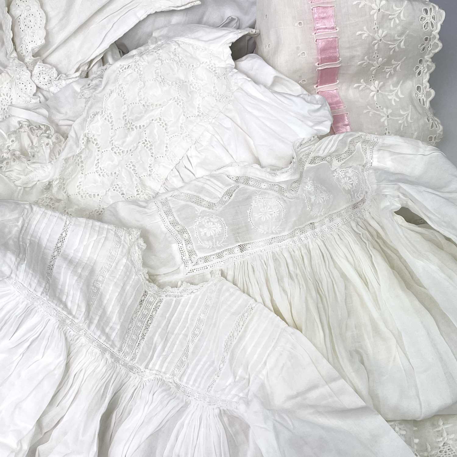 An early 20th century child's nightgown together with four other christening robes and nightgown and - Image 4 of 4