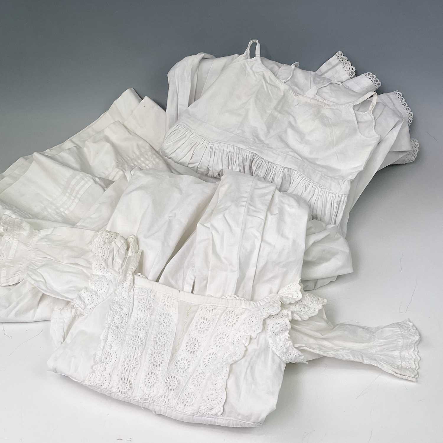 An early 20th century child's nightgown together with four other christening robes and nightgown and - Image 2 of 4