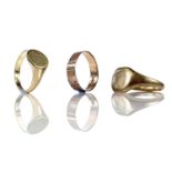 Two 9ct hallmarked gold signet rings, together with a 9ct band ring, weight overall 9.2g.