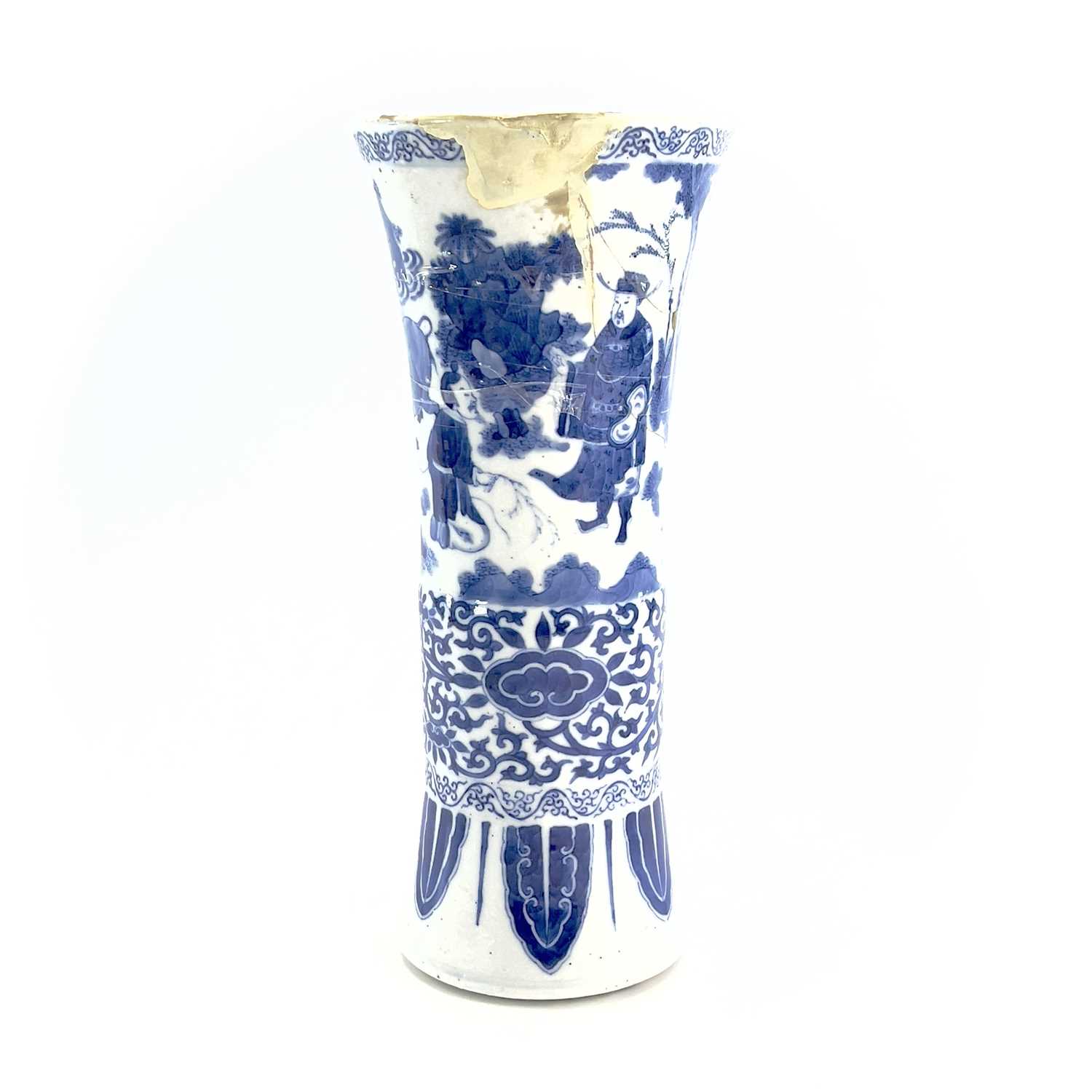 A Chinese blue and white beaker vase, Gu, Transitional, 17th century, painted with figures in a - Image 10 of 23