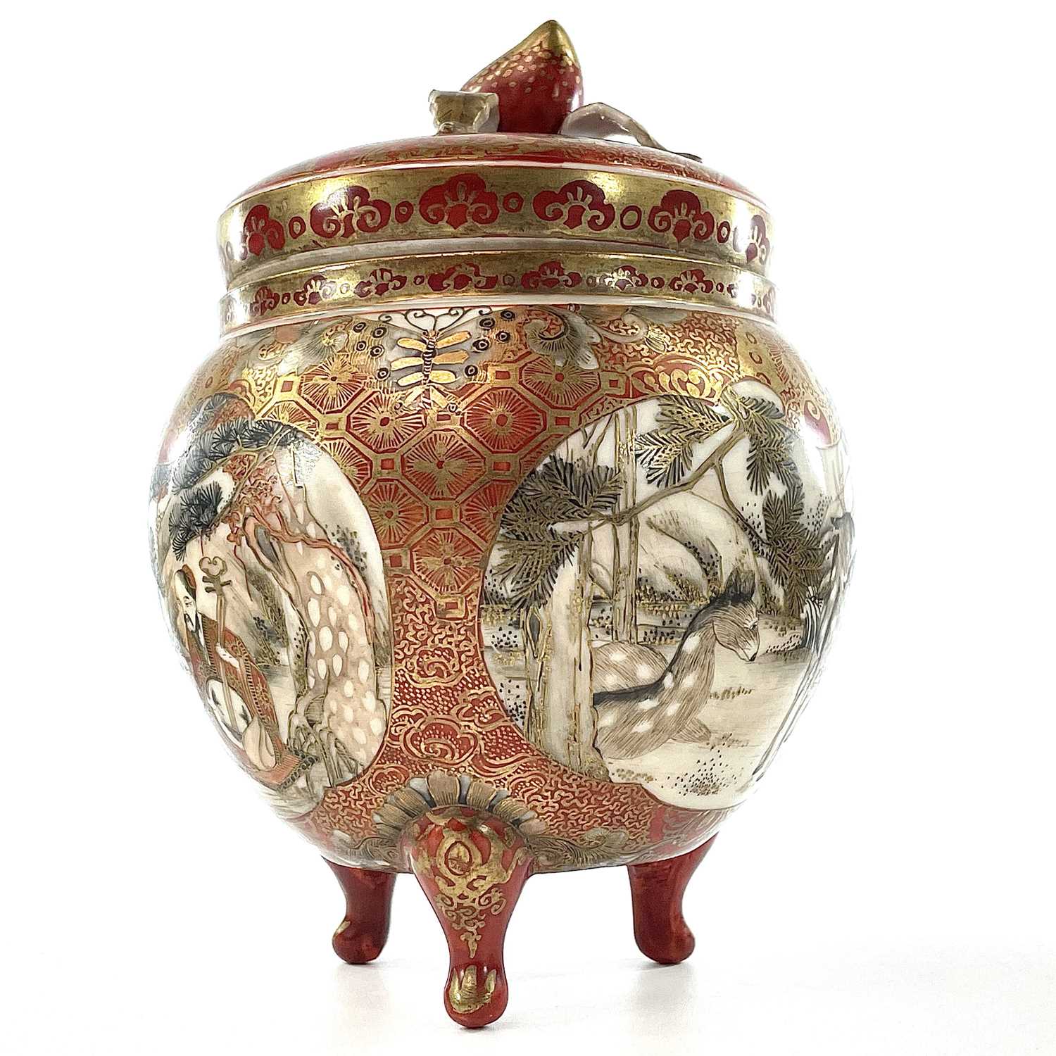 A Japanese kutani porcelain jar and cover, 19th century, signed, with three cartouches filled with - Image 3 of 10