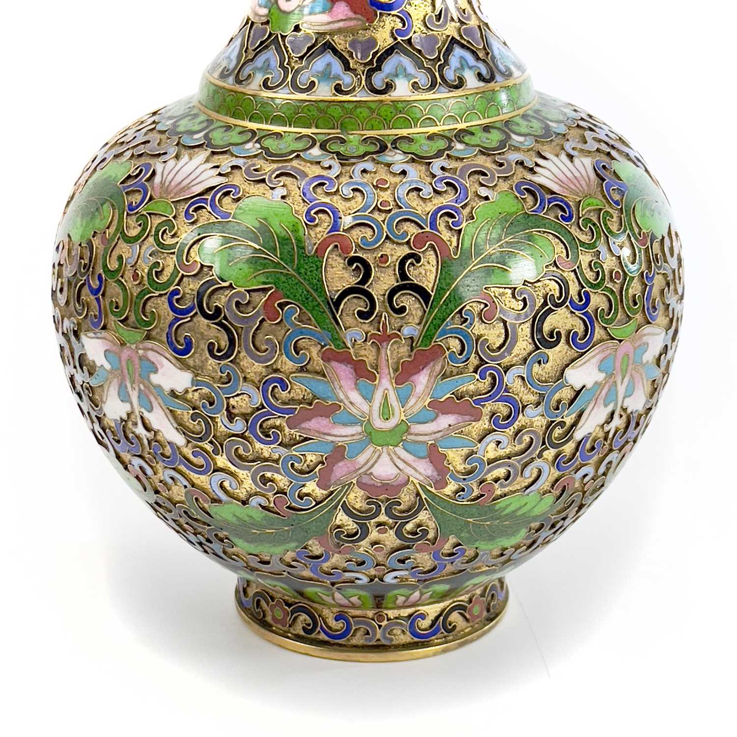 Two similar Chinese champleve gilt metal vases, circa 1900-1920, each with enamelled foliate - Image 7 of 12