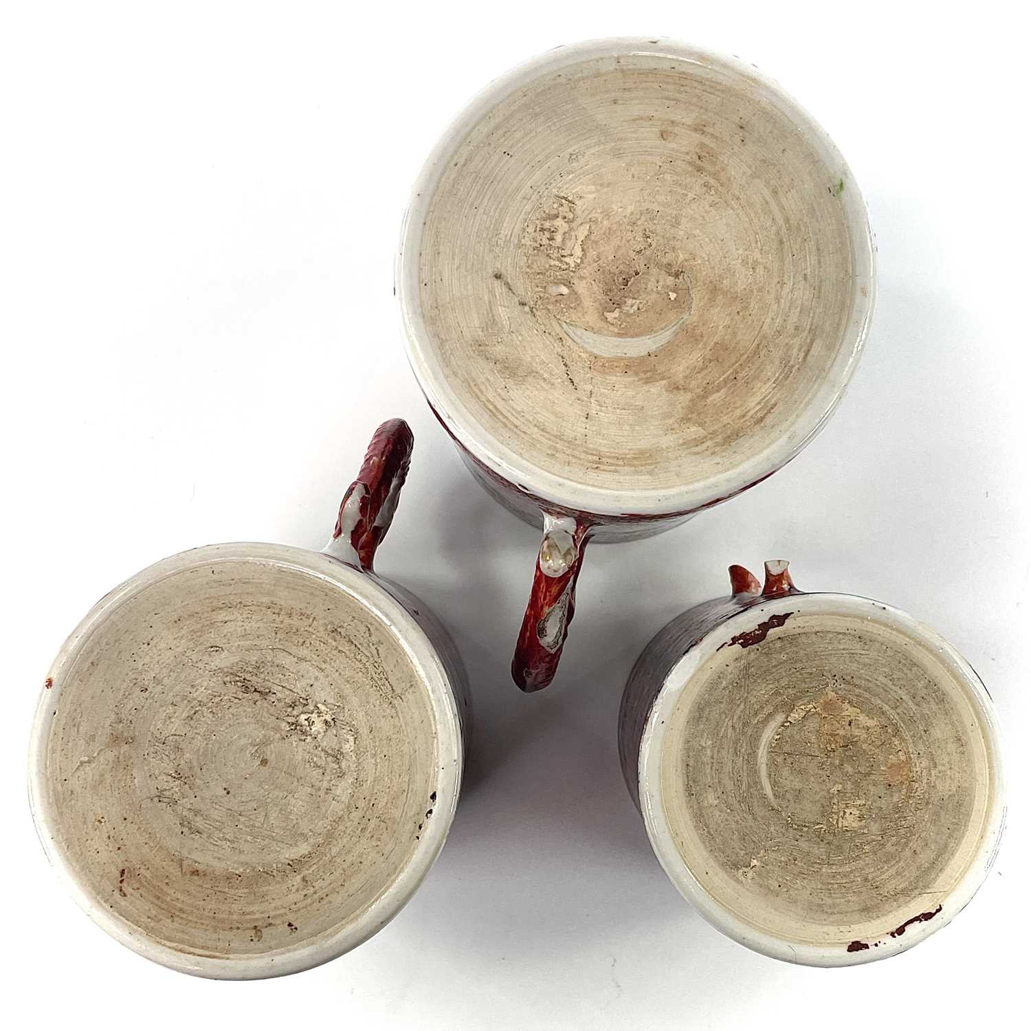 A set of three Chinese graduated porcelain mandarin palette mugs, 18th century, the cylindrical body - Image 5 of 15