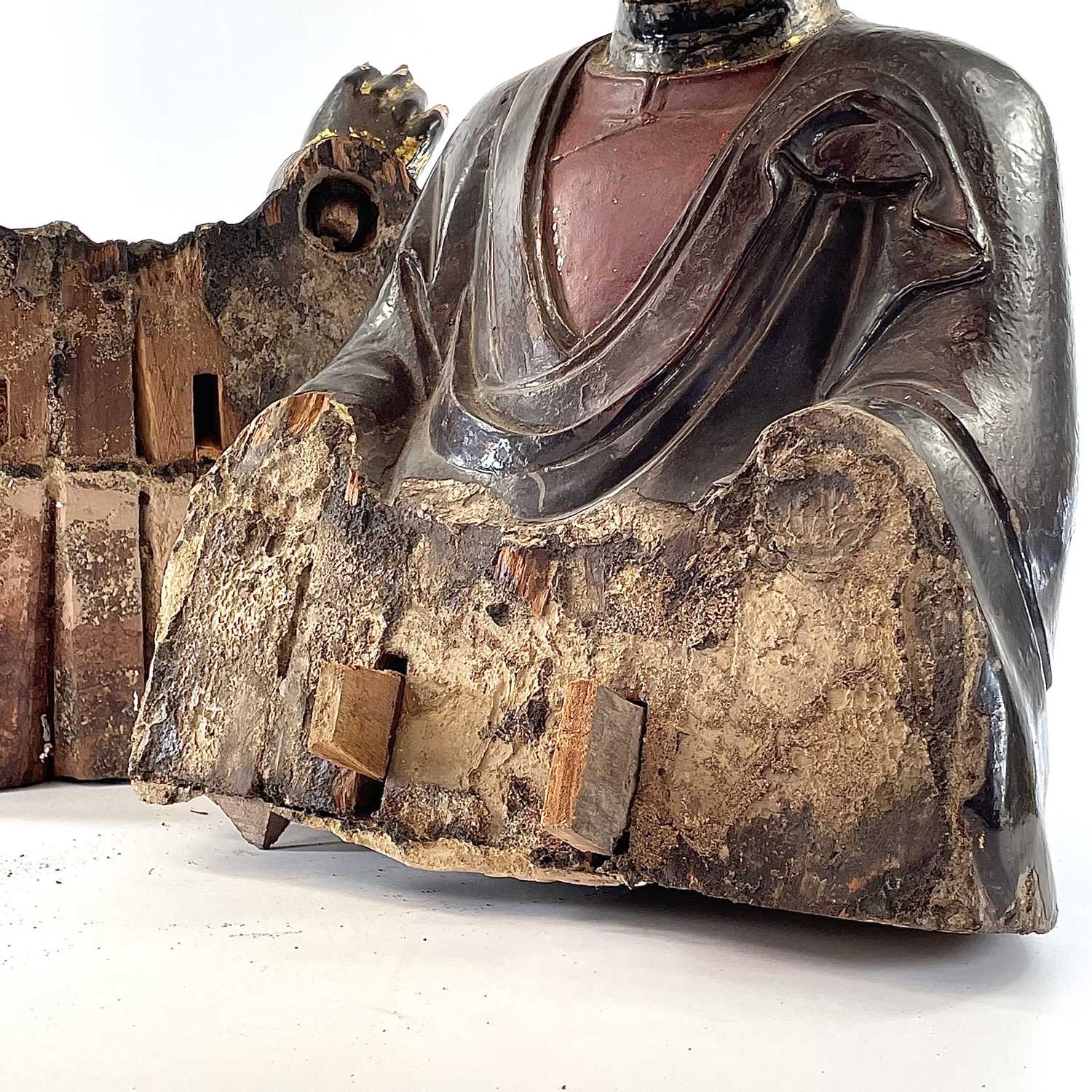A Vietnamese carved, lacquered and painted figure of Amitayus Buddha, probably 18th/19th century, - Image 14 of 16