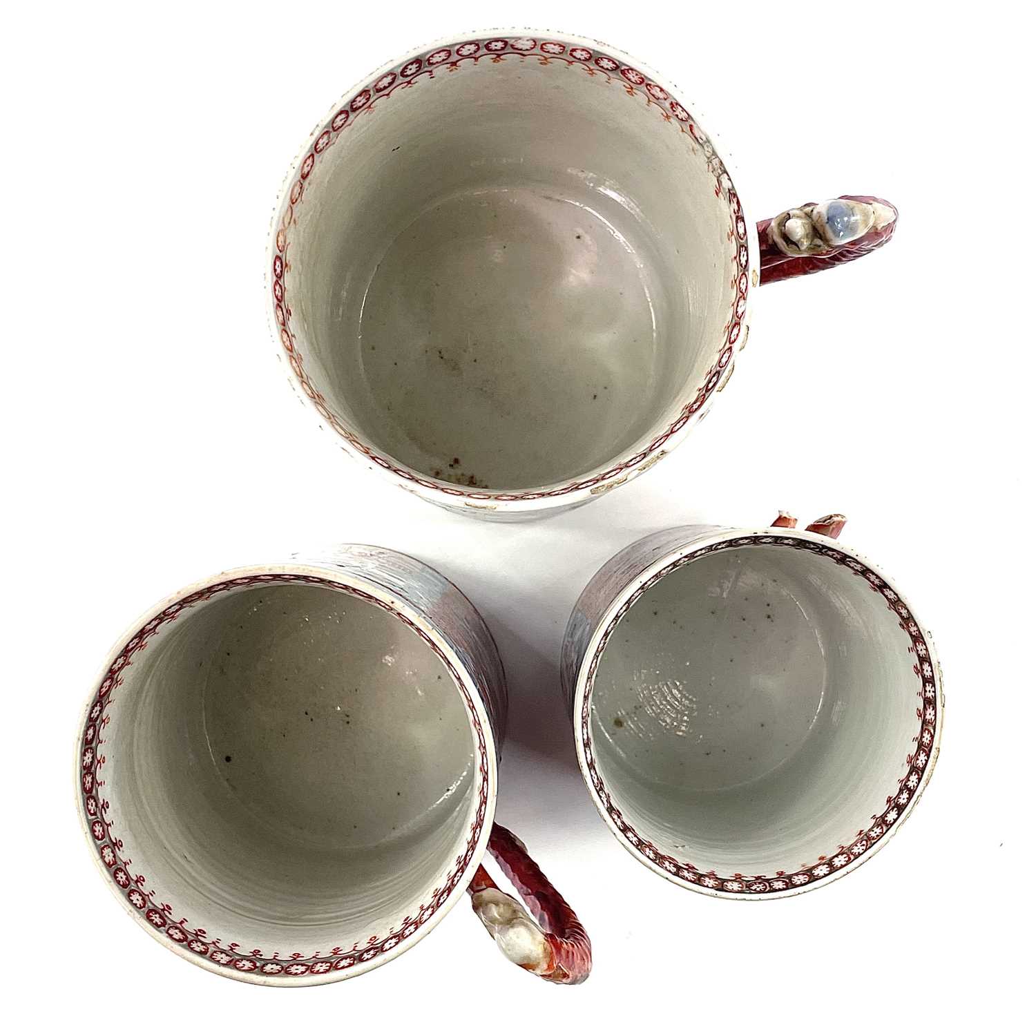 A set of three Chinese graduated porcelain mandarin palette mugs, 18th century, the cylindrical body - Image 4 of 15