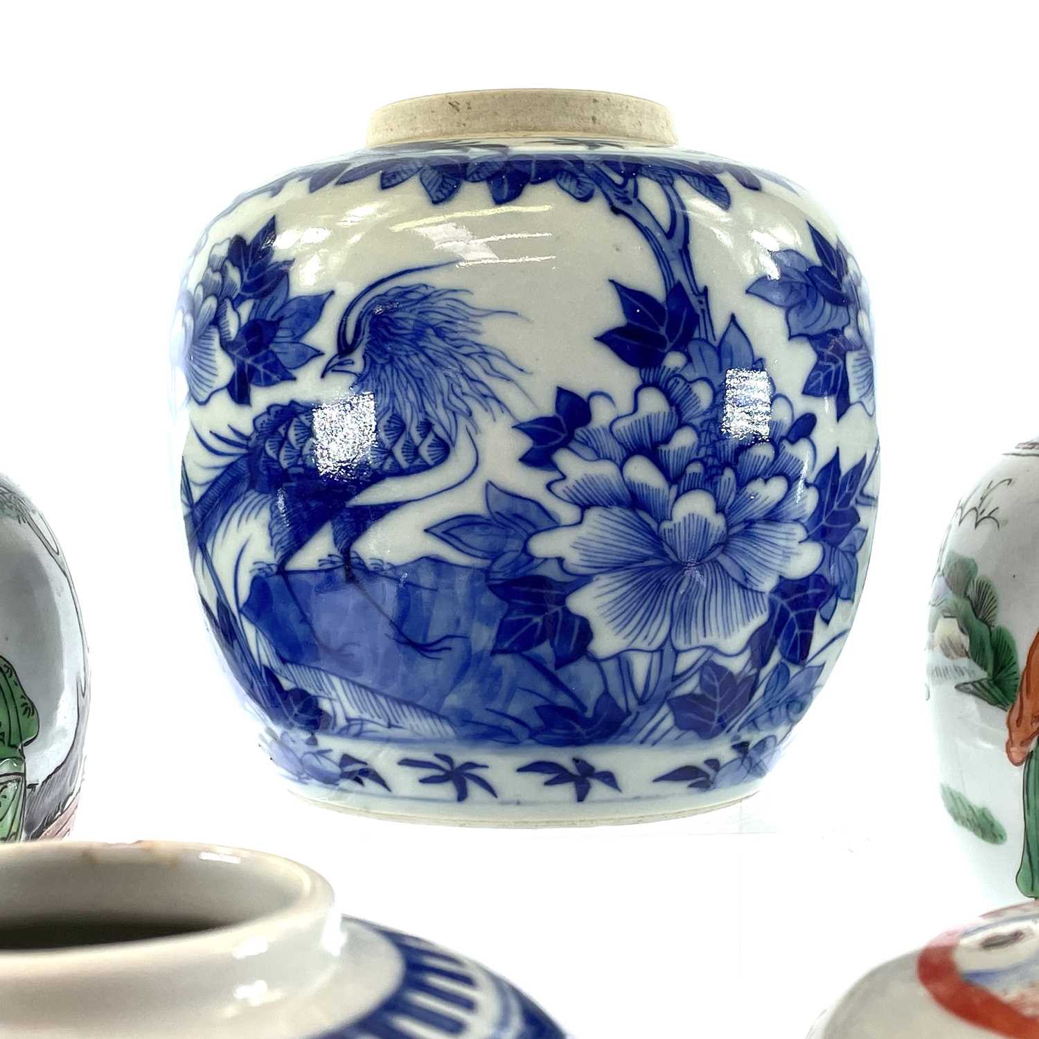 Five Chinese porcelain ginger jars, to include a 19th century blue and white ginger jar with four - Image 3 of 15