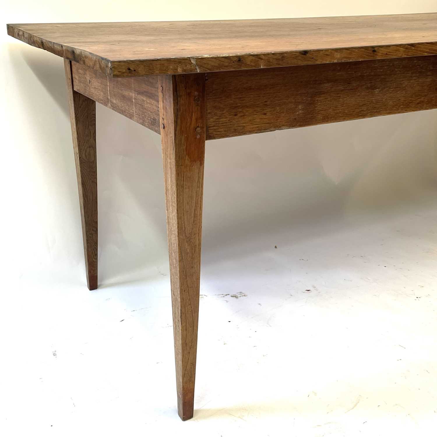 A French elm farmhouse kitchen table, late 19th century. - Image 3 of 12