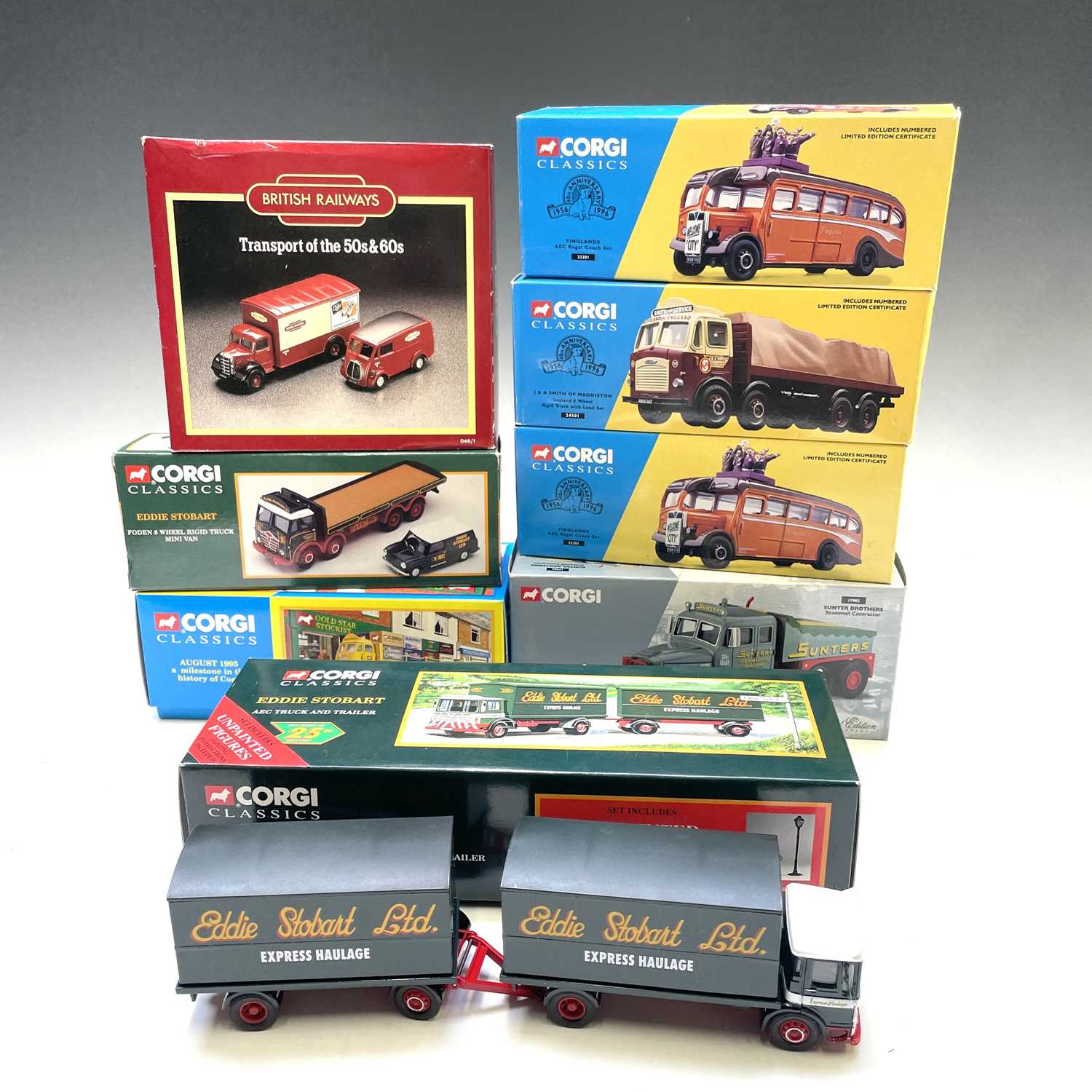 Corgi Classics, Corgi Heavy Haulage, etc. Boxed Die Cast Models.