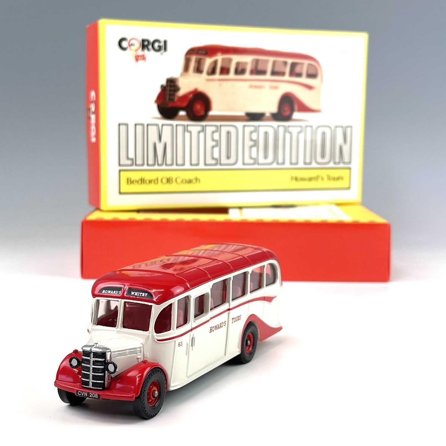 Corgi Bedford OB Die Cast Coaches. - Bild 3 aus 8