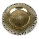 A Chinese silver shallow dish, stamped 'S-H 800'.