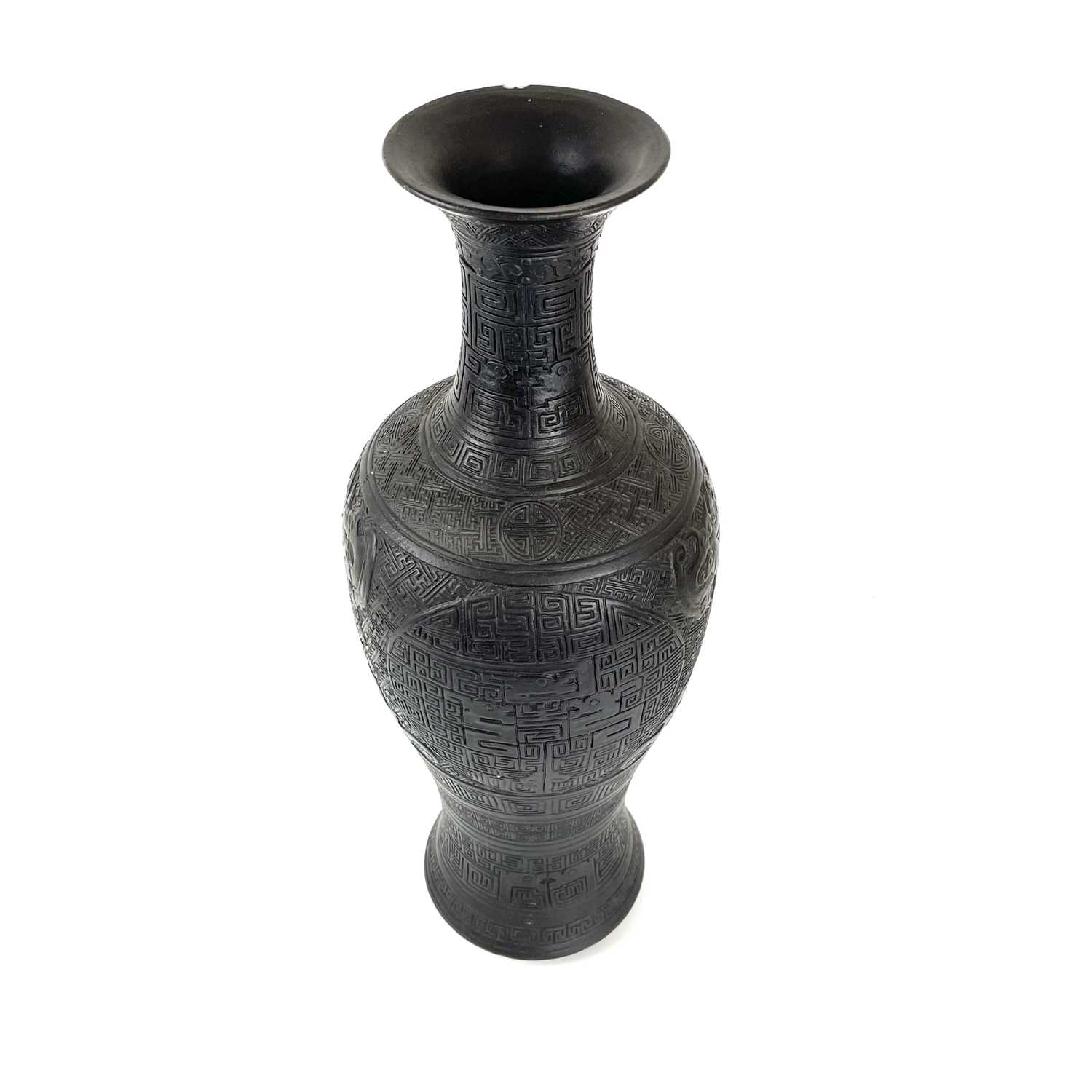 A large rare Chinese carved black porcelain vase, Qing Dynasty. - Image 14 of 16