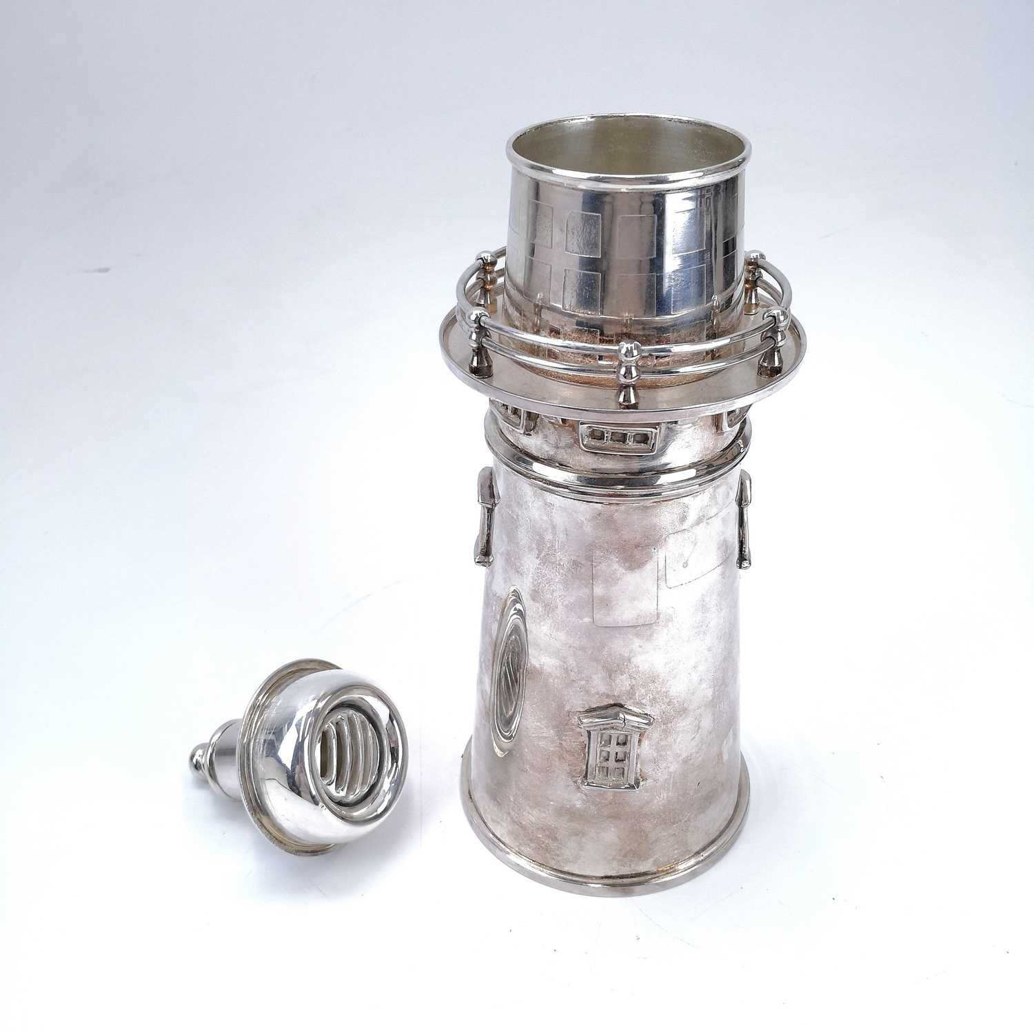 A silver plated lighthouse cocktail shaker. - Image 3 of 4