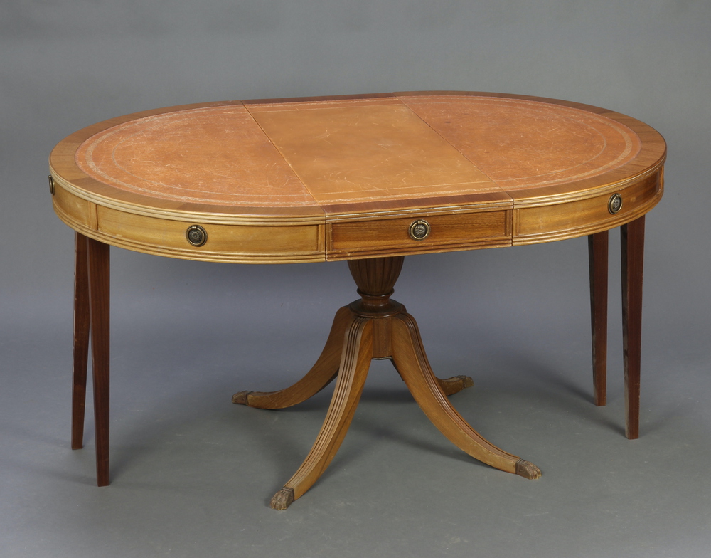 A Georgian style oval mahogany pedestal extending dining/boardroom table with inset tooled leather - Image 2 of 2